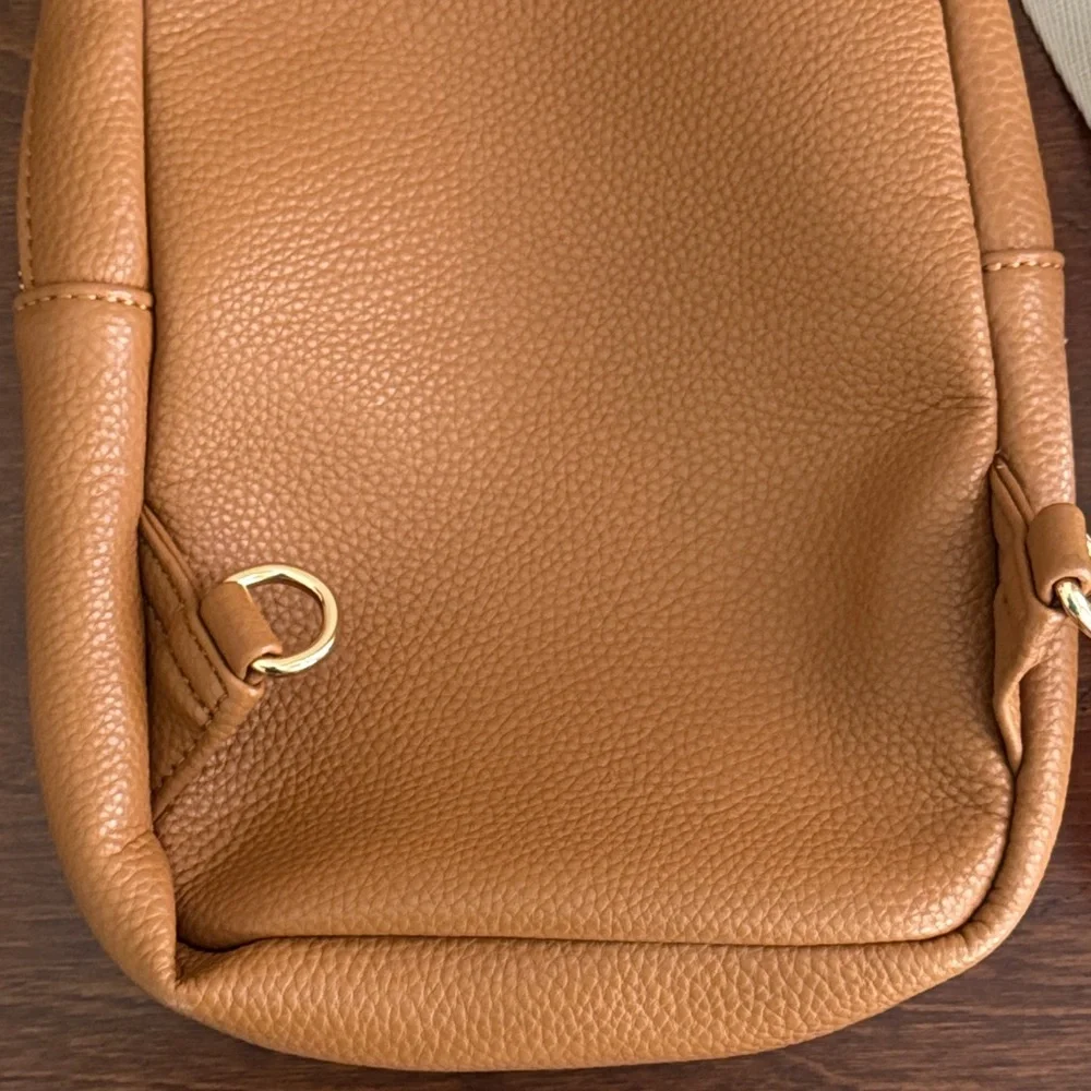 ah-dorned Women's Tan Crossbody Sling Bag Crossbody with Patterned Strap EUC - Picture 10 of 15